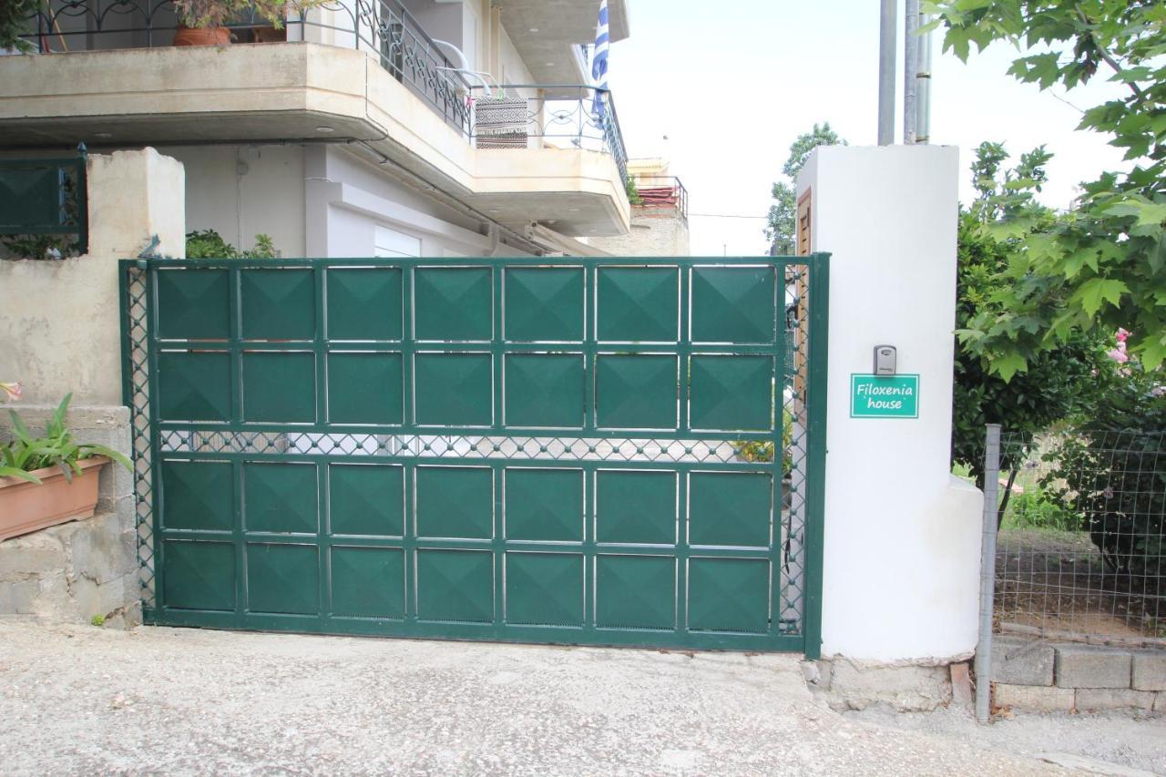شقة فرافرونا  في Filoxenia House Near Airport المظهر الخارجي الصورة